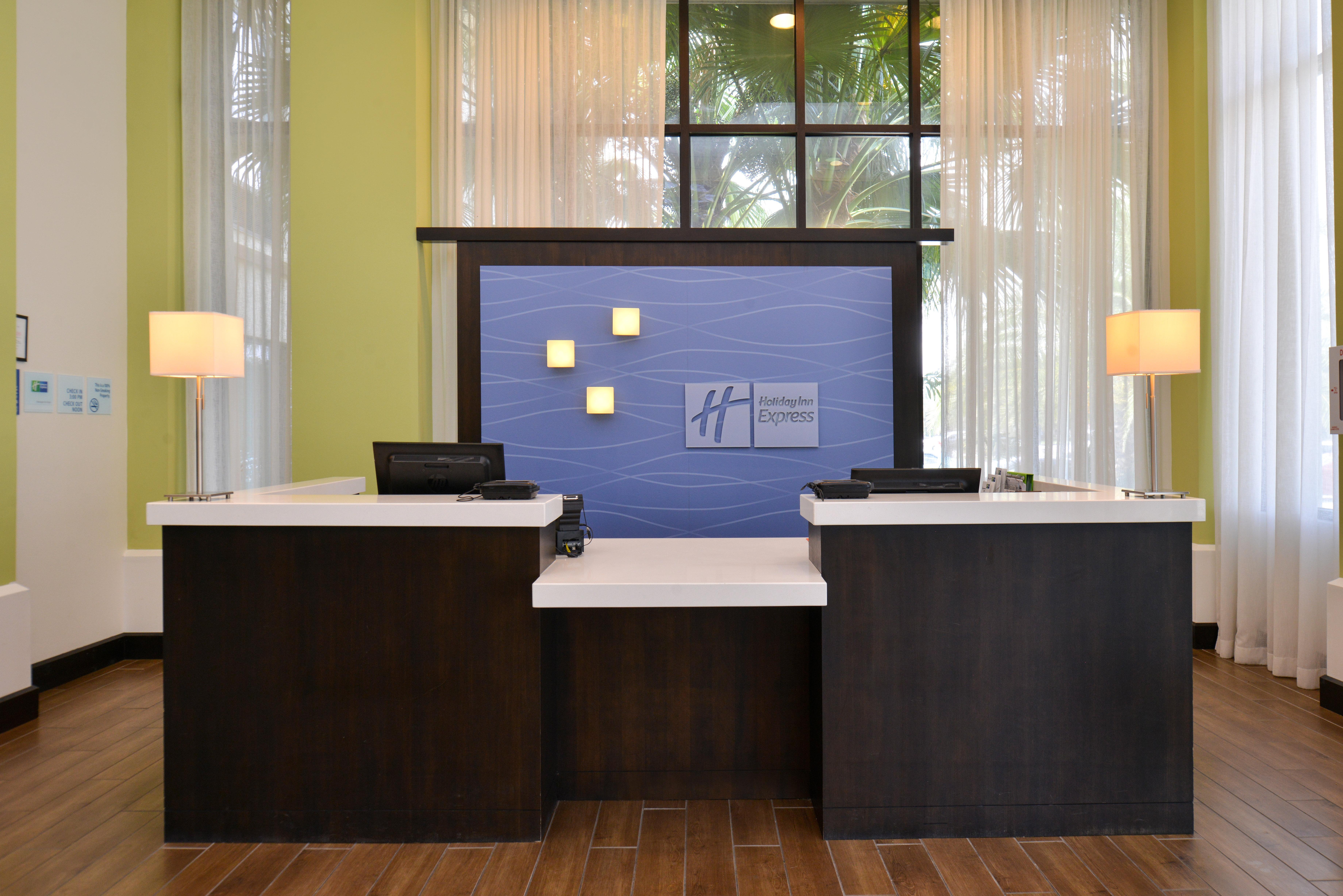 Holiday Inn Express And Suites New Orleans Airport By Ihg Saint Rose Exterior foto