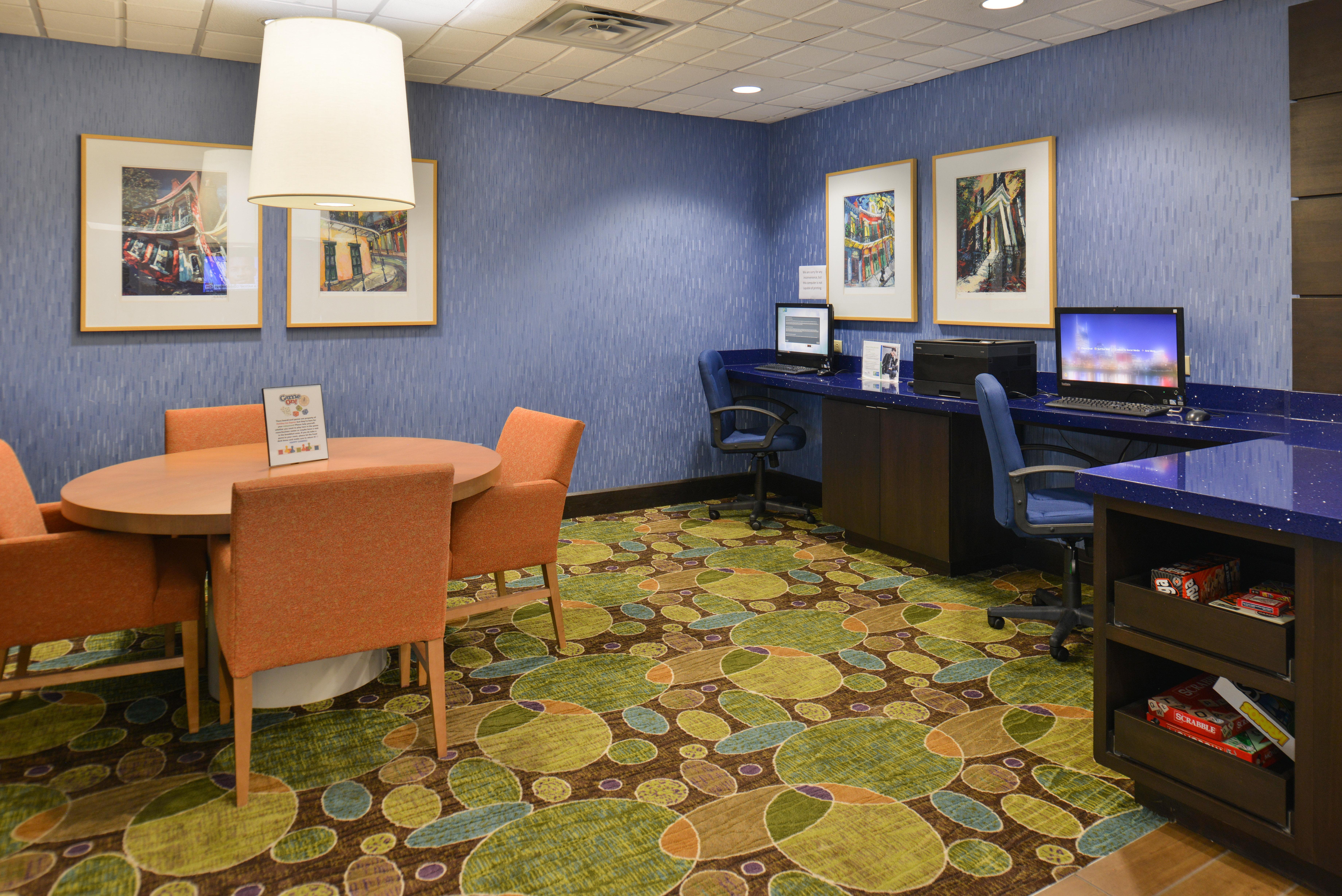 Holiday Inn Express And Suites New Orleans Airport By Ihg Saint Rose Exterior foto